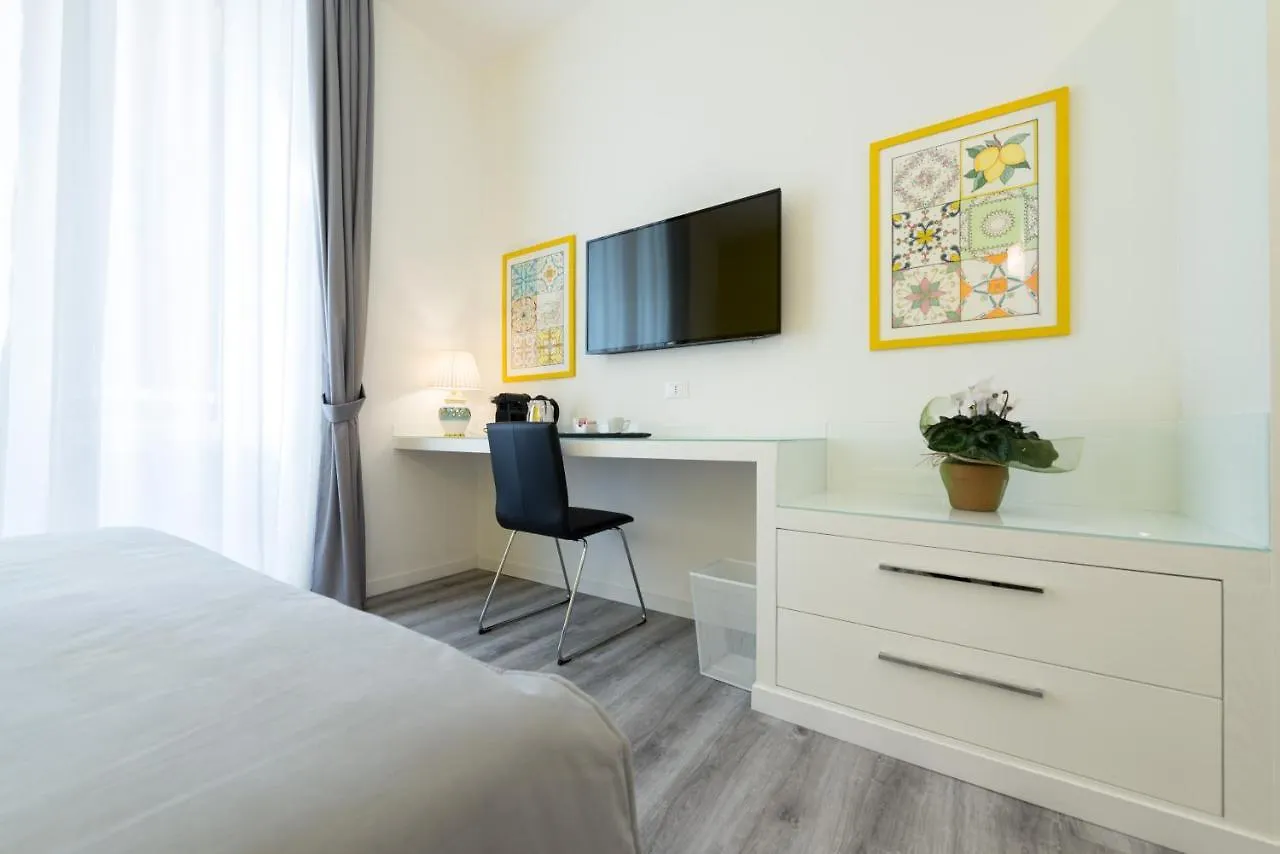 Napoliving Hotel Naples