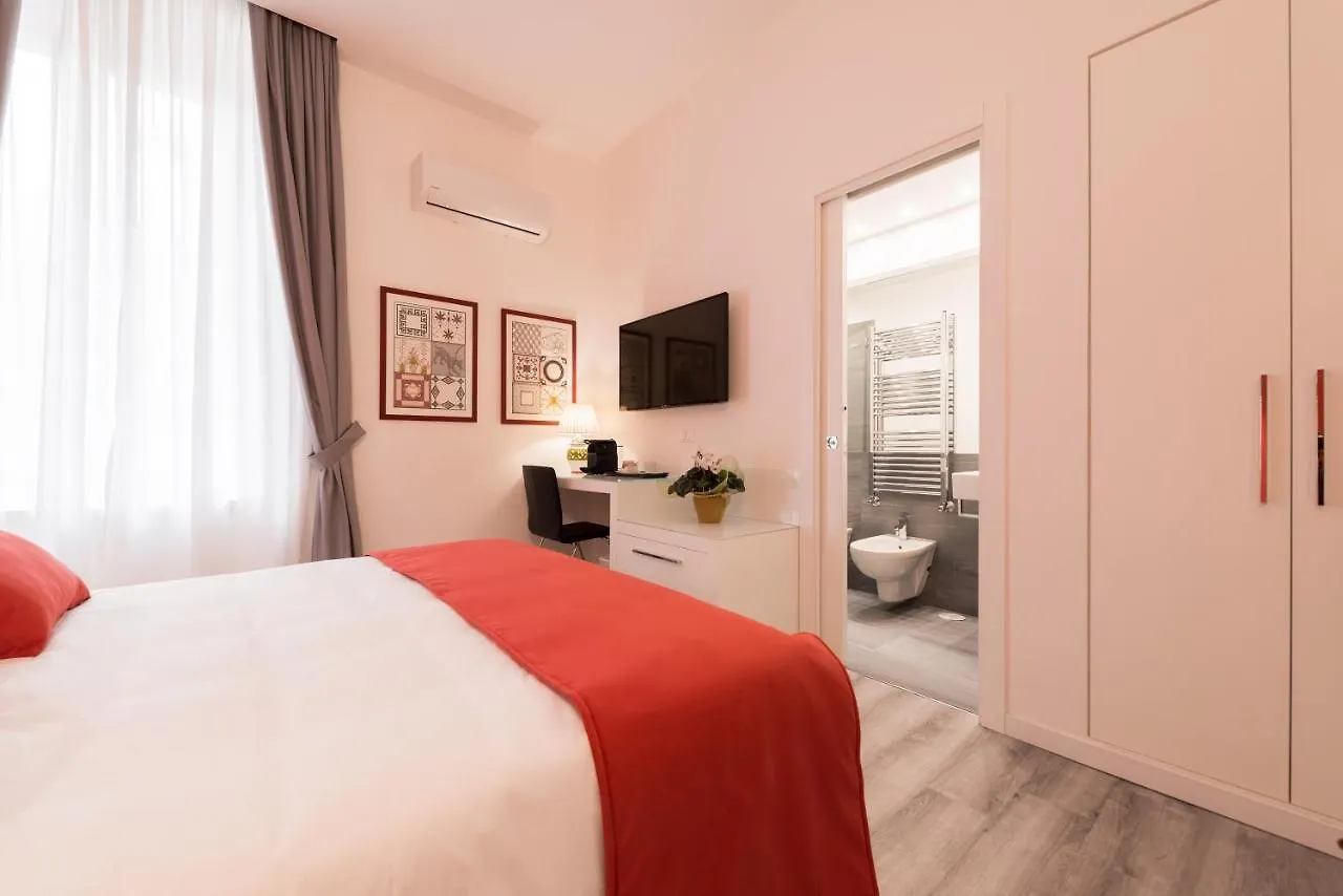 Guest house Napoliving Hotel
