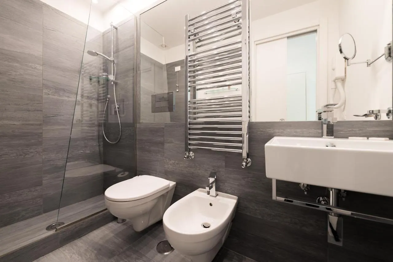 ** Penzion Hotel Napoliving Itálie