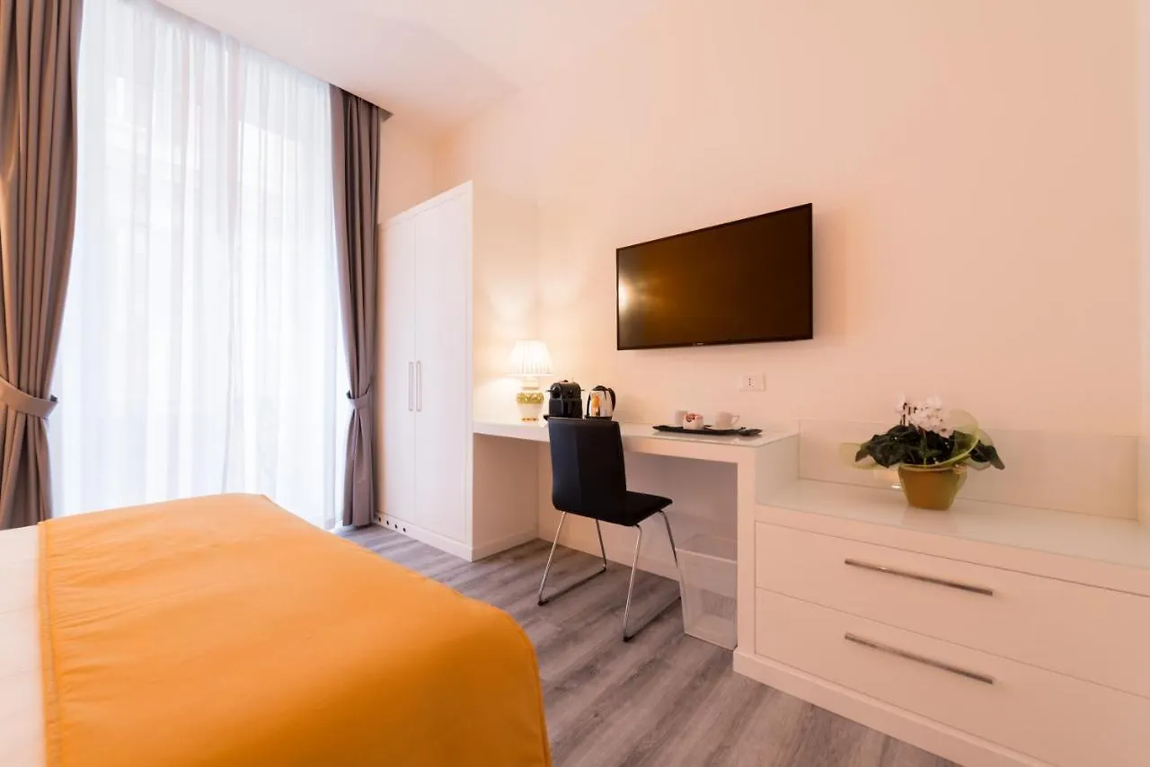 Hotel Napoliving Pensjonat