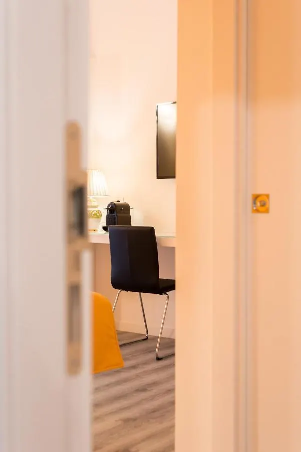 Hotel Napoliving